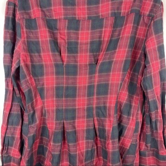 Zara Red Plaid Button Up Flannel Top Long Sleeve Asymmetrical Size Medium - Picture 8 of 10